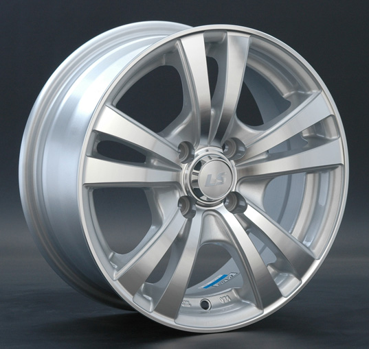 Диски LS wheels LS141 7 х 16 5*114,3 Et: 40 Dia: 73.1 классический серебристый цвет