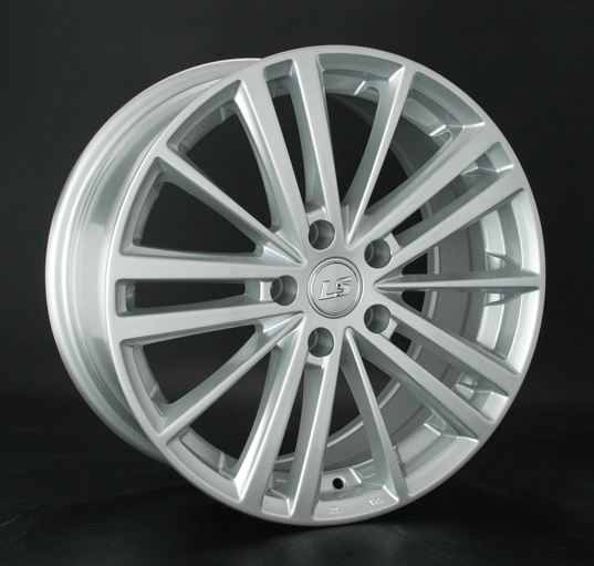 Диски LS wheels LS 755 7.5 х 17 5*114,3 Et: 45 Dia: 73.1 классический серебристый цвет