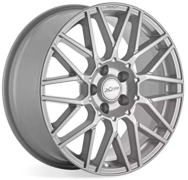 Диски X'trike X-133 7.5 х 18 5*114,3 Et: 45 Dia: 67.1 классический серебристый цвет